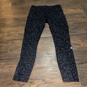 Black Leopard 25” Lululemon Leggings with pockets